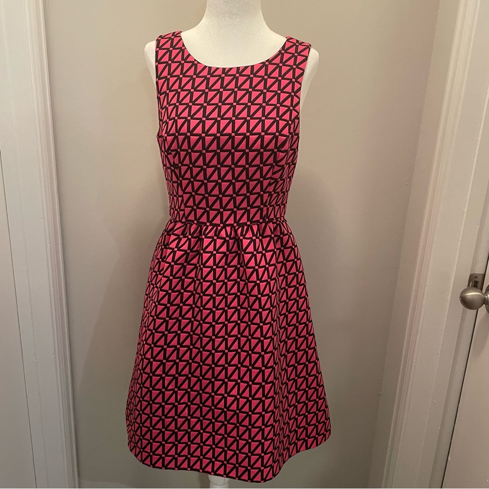 Kaari Blue Fit & Flare Pink Black Geometric Print Sleeveless Lined Dress